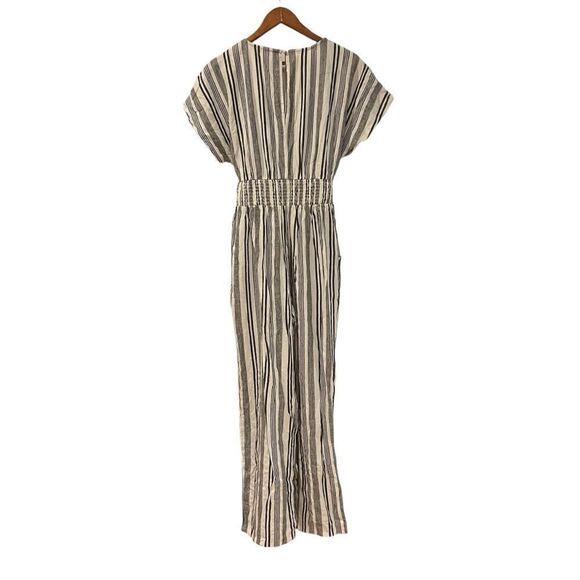 NWT! American eagle linen blend striped romper - Picture 9 of 10